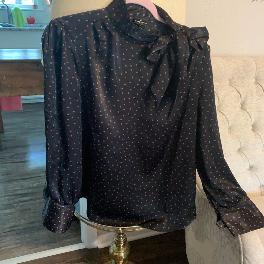 Beautiful blouse with bow tie😍